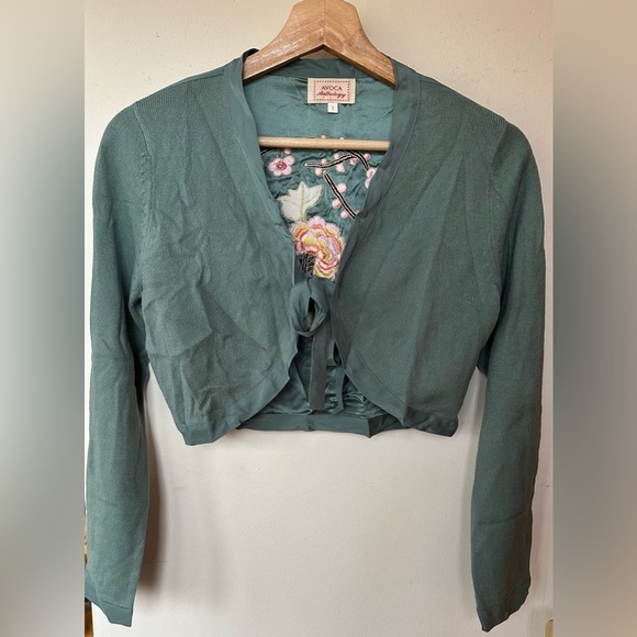 Avoca Knit/Silk Embroidered Shrug Sweater - Picture 9 of 10